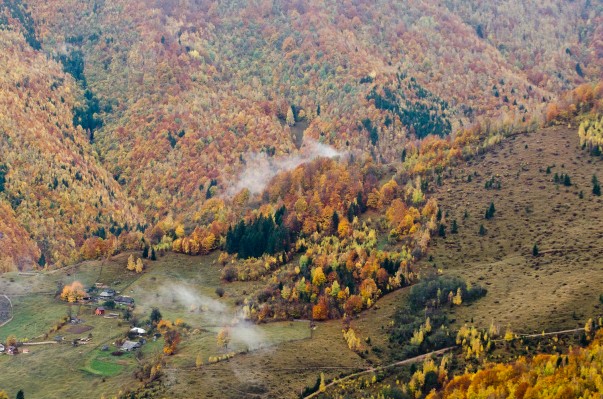 Peisajul apusenilor prin teleobiectiv