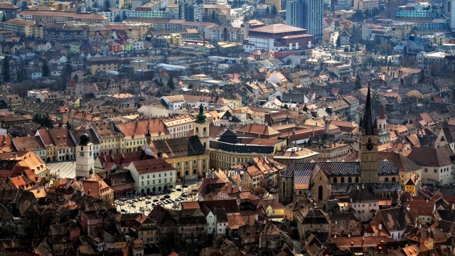 Expoziție de fotografie aeriană - Zbor peste Transilvania