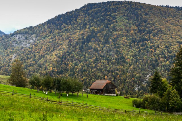 Satul Măgura - Piatra-Craiului