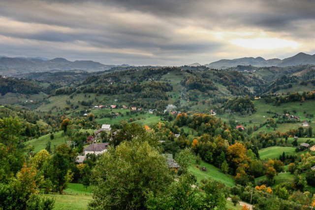 Satul Măgura - Piatra-Craiului