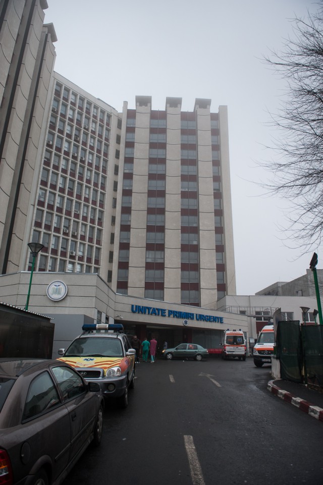 Spitalul Municipal - - Fotoreportaj: 15 ore pe ambulanță