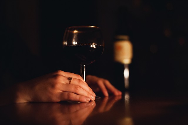 Portret la lumina lumânărilor Portret la lumina lumânărilor