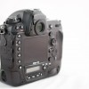 Nikon D4 - Partea din spate