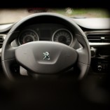 Detalii de interior ale noului Peugeot 301