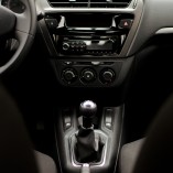 Detalii de interior ale noului Peugeot 301