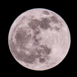 Fotografii cu eclipsa de lună din 2013